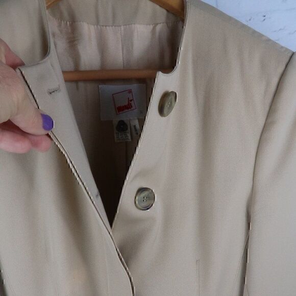 MONDI TAN KHAKI HIDDEN BUTTON DOWN SUIT JACKET BLAZER WOMENS EU SIZE 34 VINTAGE - Picture 4 of 10